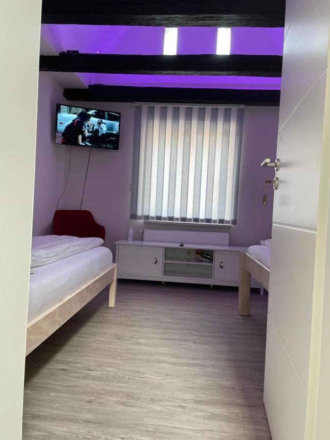 Citygluecknms - Direkt Am Bahnhof Und Einkaufszentrum Ноймюнстер Экстерьер фото